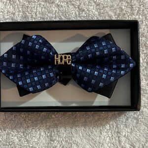 Tytus Ties Hope Accent Navy Blue boys Bow Tie